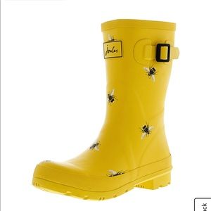 Joules | Shoes | Joules Black Bee Wellibob Short Rainboots | Poshmark